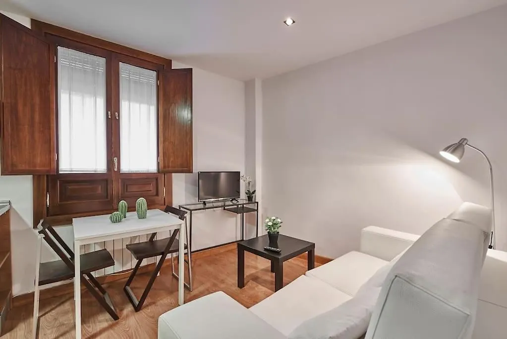 Deluxe Apartment Гранада 0*,