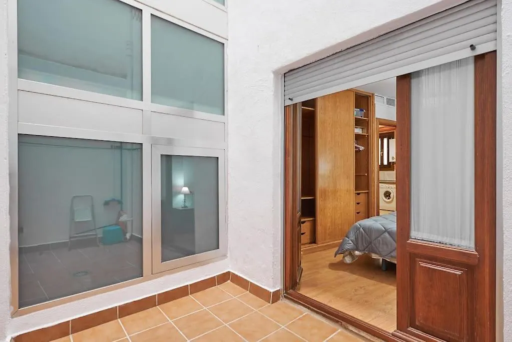 Deluxe Apartment Гранада 0*,